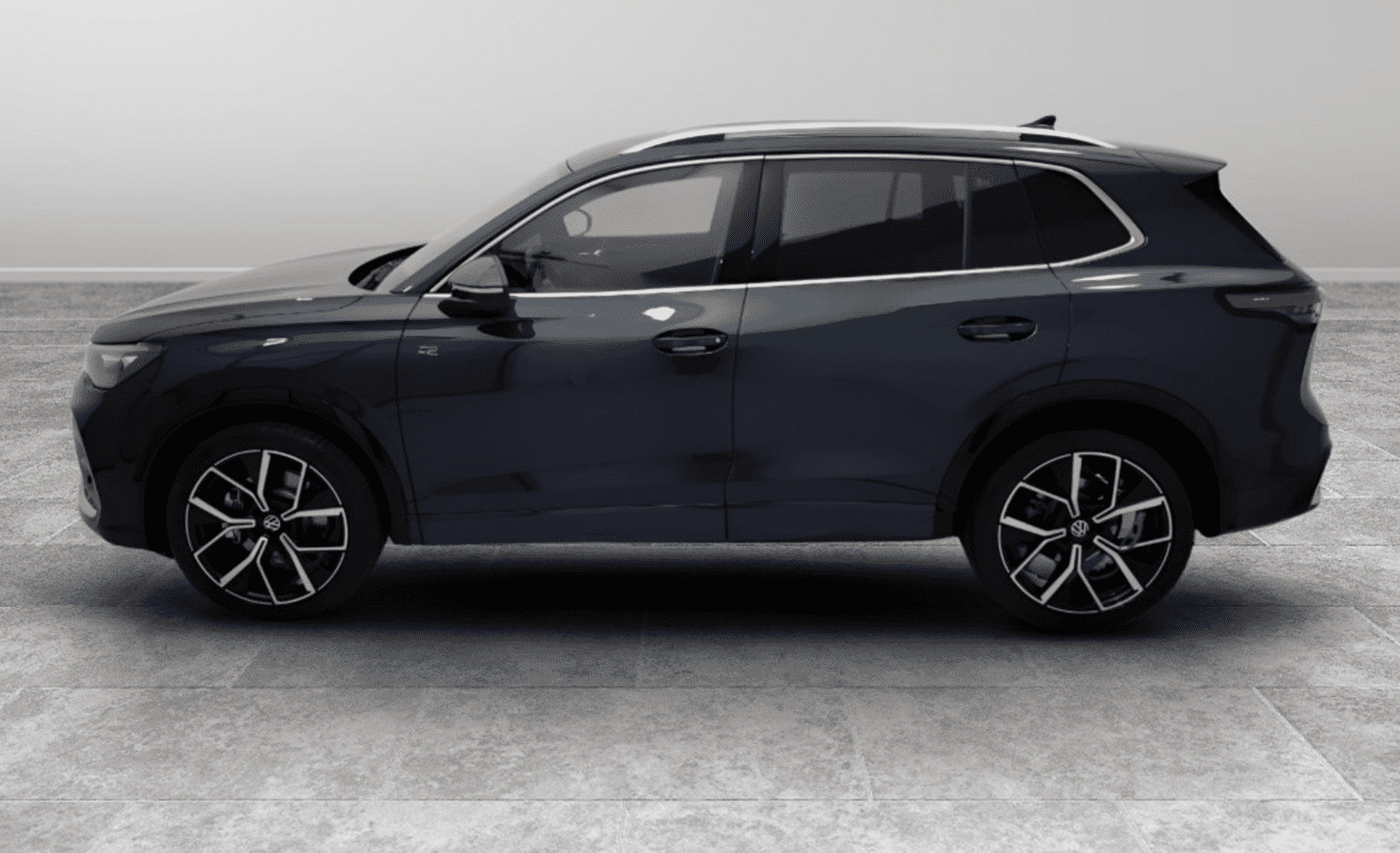 VOLKSWAGEN Tiguan 2.0 tdi R-Line 150 - immagine 4